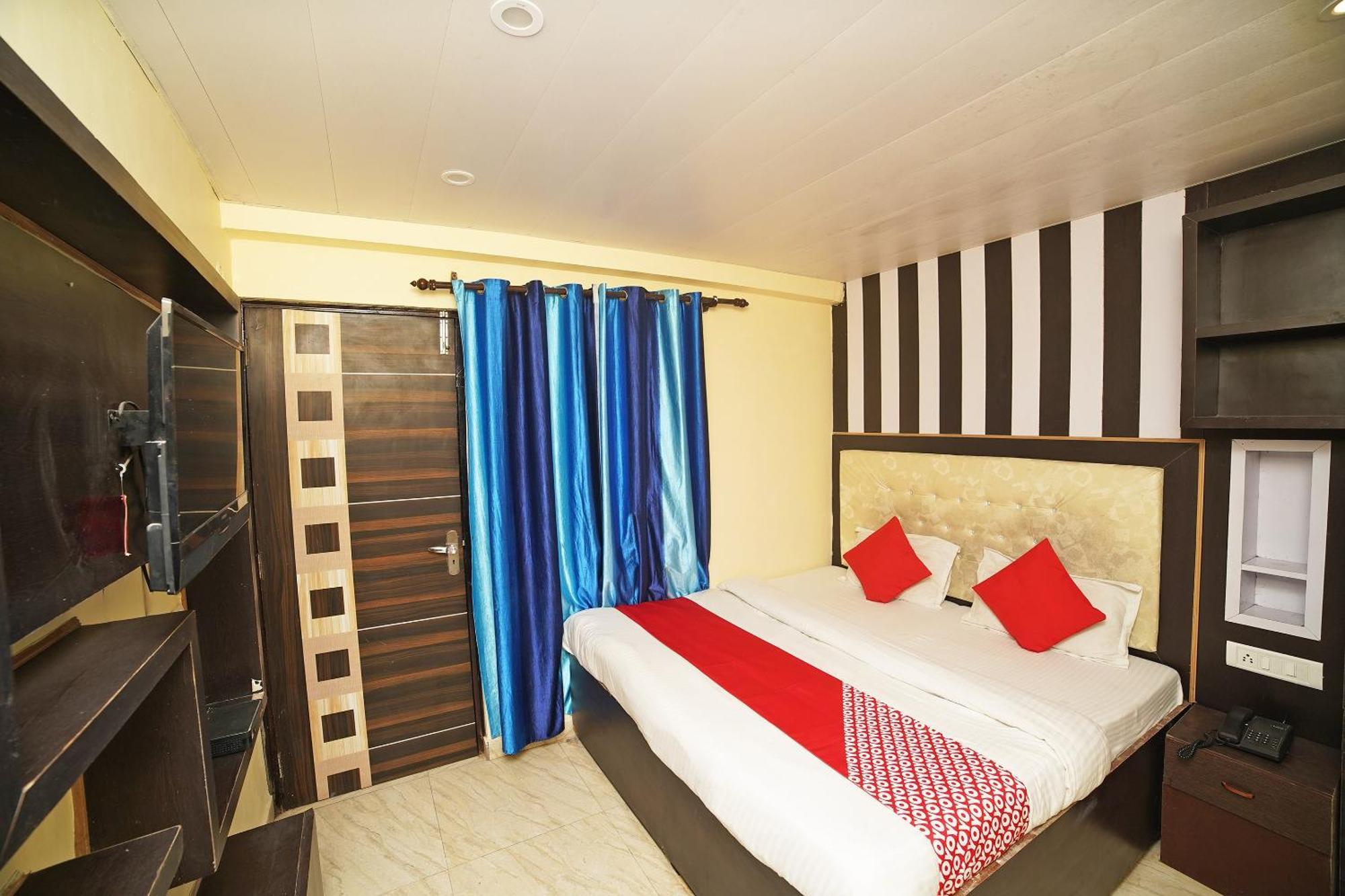 Oyo Flagship 8594 Golden Nest Hotel Nainital Exterior photo